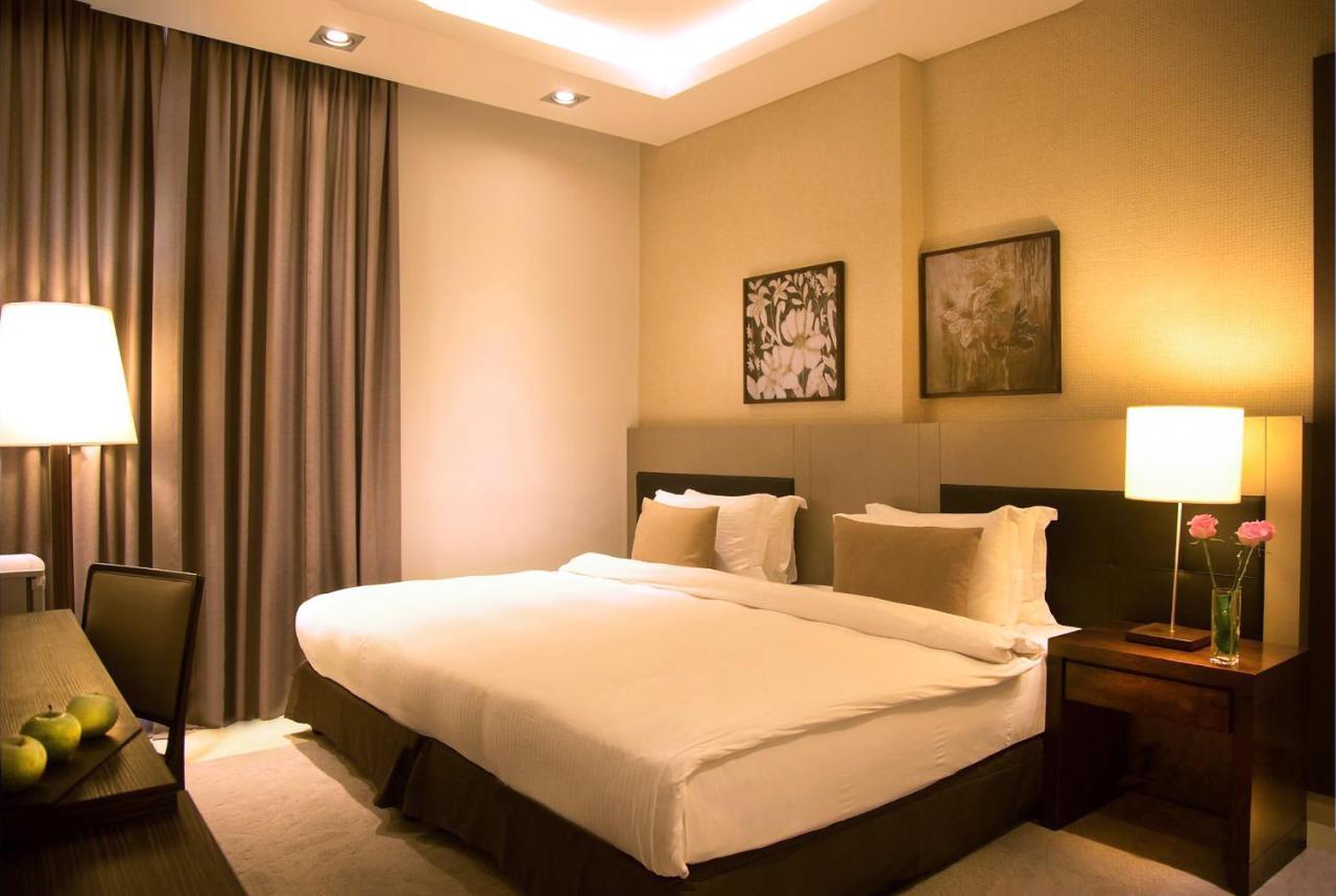 Kin Plaza Arjaan By Rotana Hotel Kinshasa Ngoại thất bức ảnh